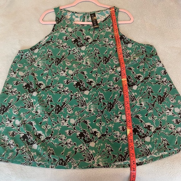 Kaliyanna sleeveless top size L - Picture 6 of 7